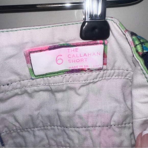 Lilly Pulitzer Floral Print Women's Shorts, The Callahan Shorts size 6 - Picture 5 of 7